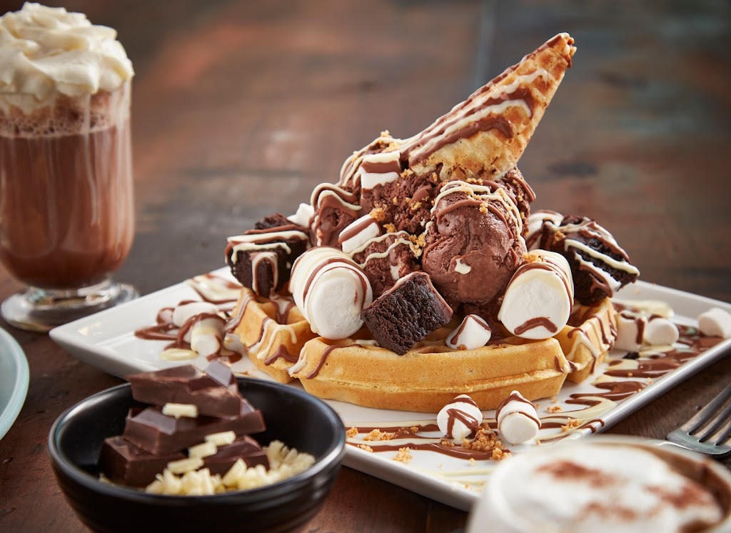 D Spot Desserts Richmond Hill | 12270 Yonge St Unit A-1, Richmond Hill, ON L4E 0W5, Canada | Phone: (905) 773-9699