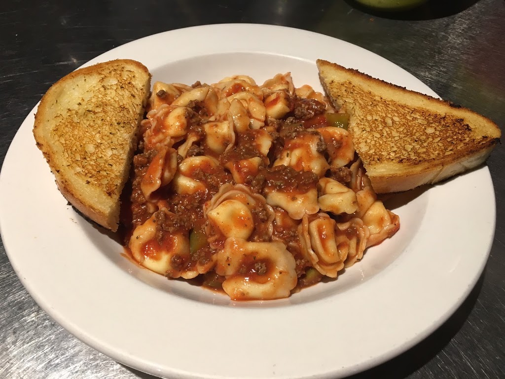 Jeffreys Restaurant | 1420 Henderson Hwy, Winnipeg, MB R2G 1N4, Canada | Phone: (204) 338-7398