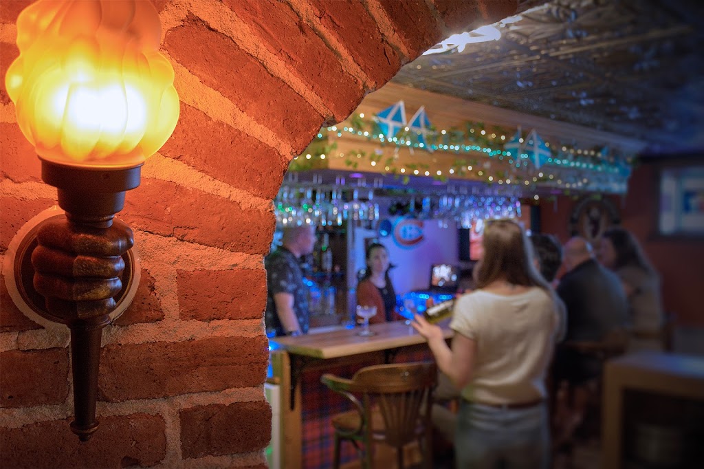 La Taverne du Corbeau éméché | 27 QC-236, Saint-Louis-de-Gonzague, QC J0S 1T0, Canada | Phone: (450) 807-0074