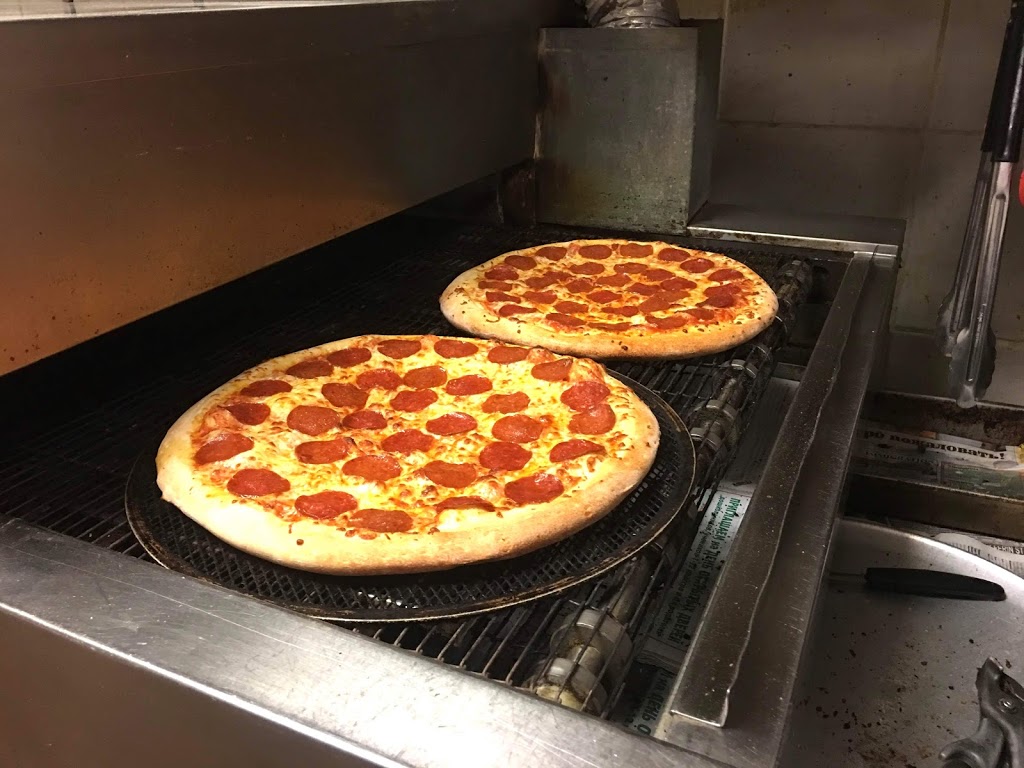 Eddies Pizza | 208 Victoria St E, Alliston, ON L9R 1K6, Canada | Phone: (705) 435-0888