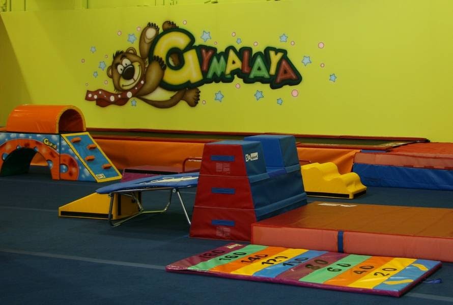 Gymalaya Newmarket | 16945 Leslie St #32, Newmarket, ON L3Y 9A7, Canada | Phone: (905) 868-8200