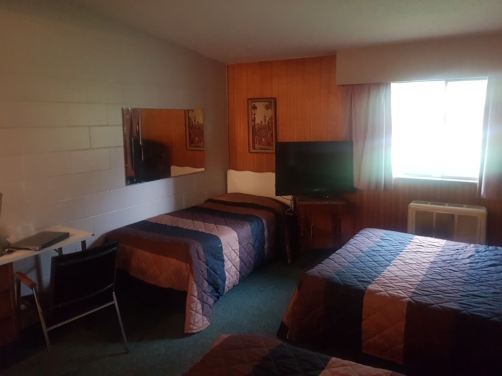 Tsawwassen Motel | 6574 Ladner Trunk Rd, Delta, BC V4K 3N3, Canada | Phone: (604) 946-4288