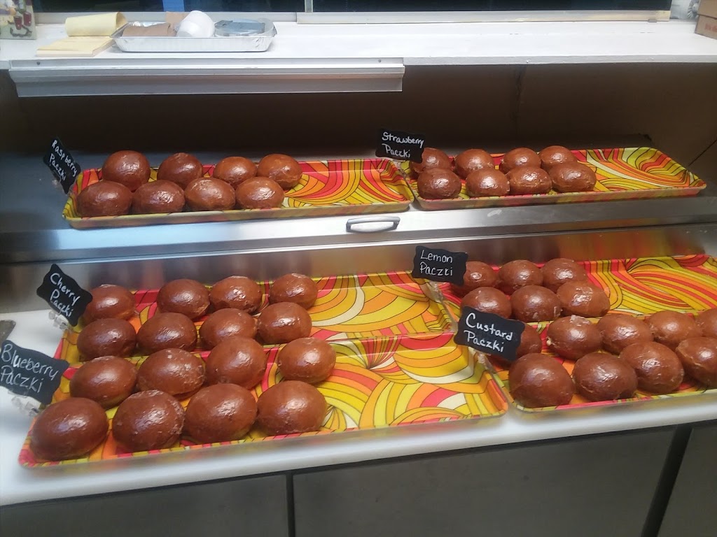 Yale Bakery | 130 S Main St, Yale, MI 48097, USA | Phone: (810) 387-2161