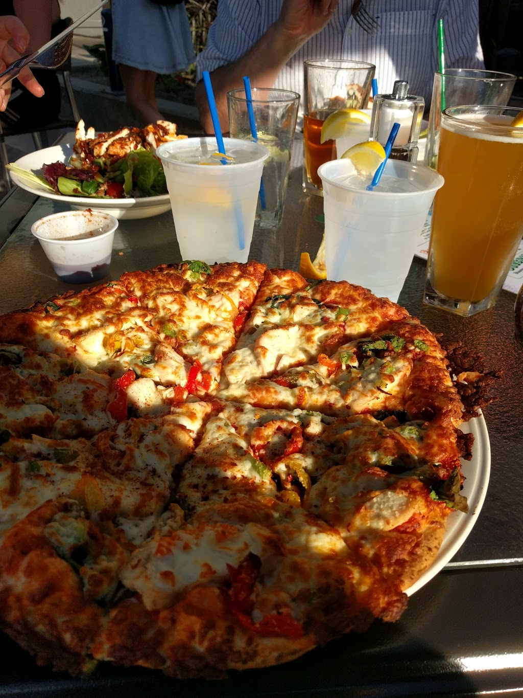 The Barking Parrot Bar | 21 Lakeshore Dr W, Penticton, BC V2A 7M5, Canada | Phone: (250) 493-9753