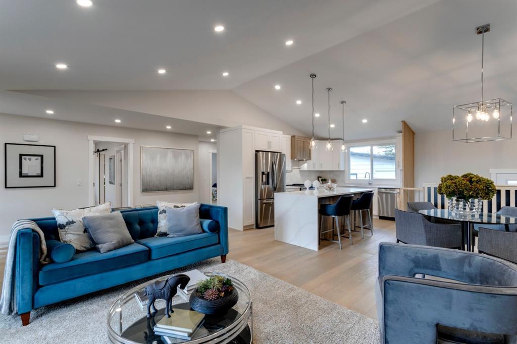 Calgary Pot Light | 179 Millcrest Way SW, Calgary, AB T2Y 2K1, Canada | Phone: (403) 768-4335