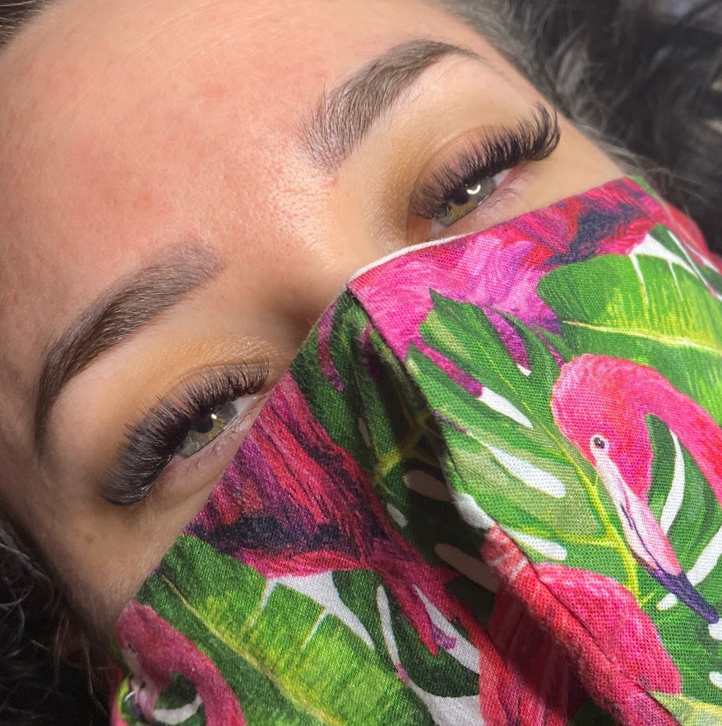 Give Me A Wink | 225 North St, Stirling, ON K0K 3E0, Canada | Phone: (613) 970-0317