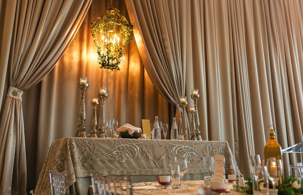Lucas T Photography | 105 The Queensway, Toronto, ON M6S 5B5, Canada | Phone: (647) 821-1353