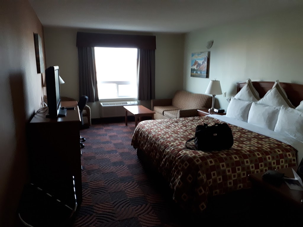 Service Plus Inns | 3503 114 Ave SE, Calgary, AB T2Z 3X2, Canada | Phone: (403) 256-5352