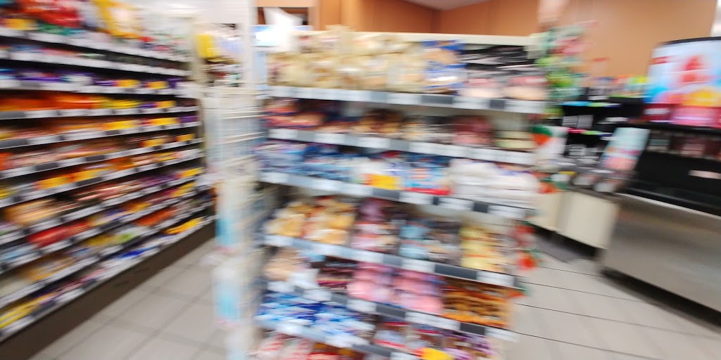 7-Eleven | 736 6th Ave, New Westminster, BC V3M 2B4, Canada | Phone: (604) 540-8032