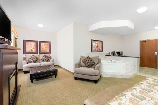Ramada by Wyndham Olds | 6700 46 St #500, Olds, AB T4H 0A2, Canada | Phone: (403) 507-8349