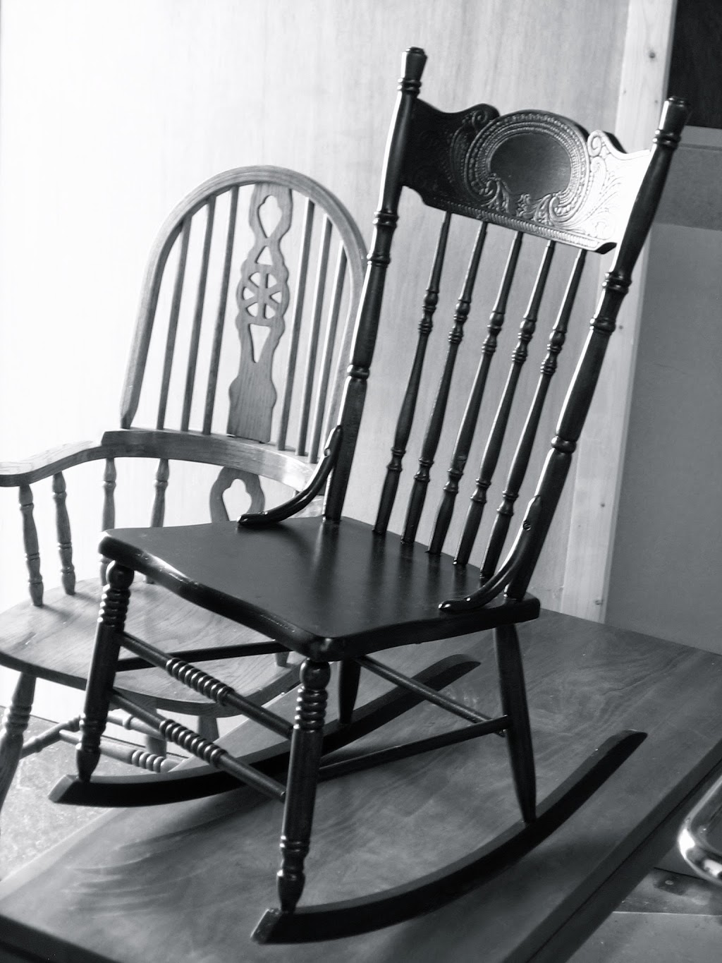 Chair Repair Guys | 12606 Stony Plain Rd, Edmonton, AB T5N 3N7, Canada | Phone: (780) 732-0362