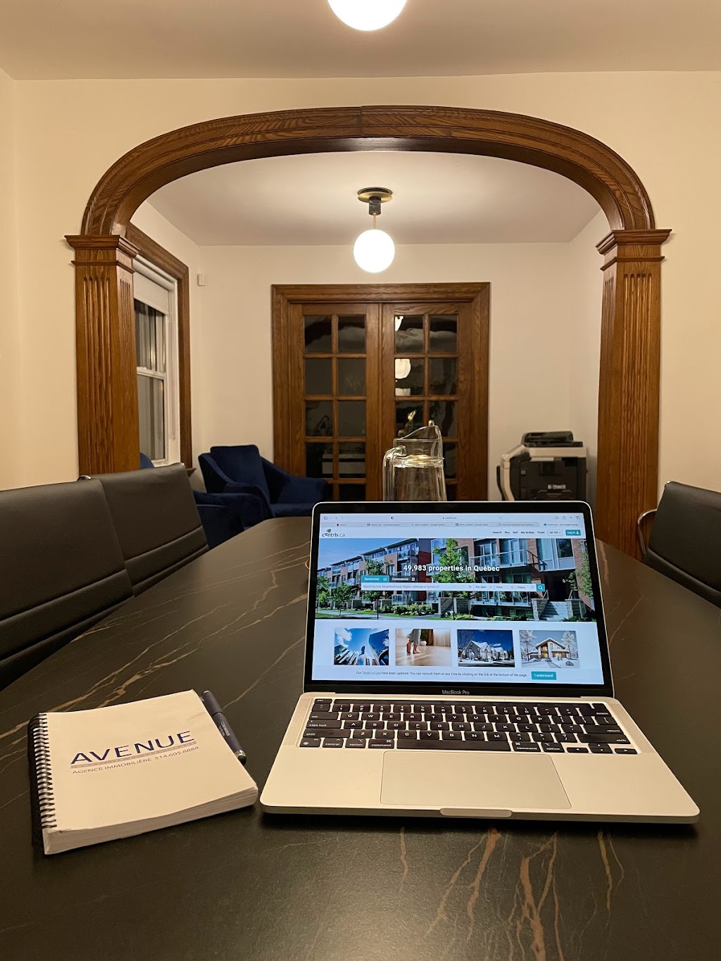 Avenue Immobilier et Hypothèque - Saint-Lambert | 384 Av Victoria, Saint-Lambert, QC J4P 2H8, Canada | Phone: (514) 605-8888