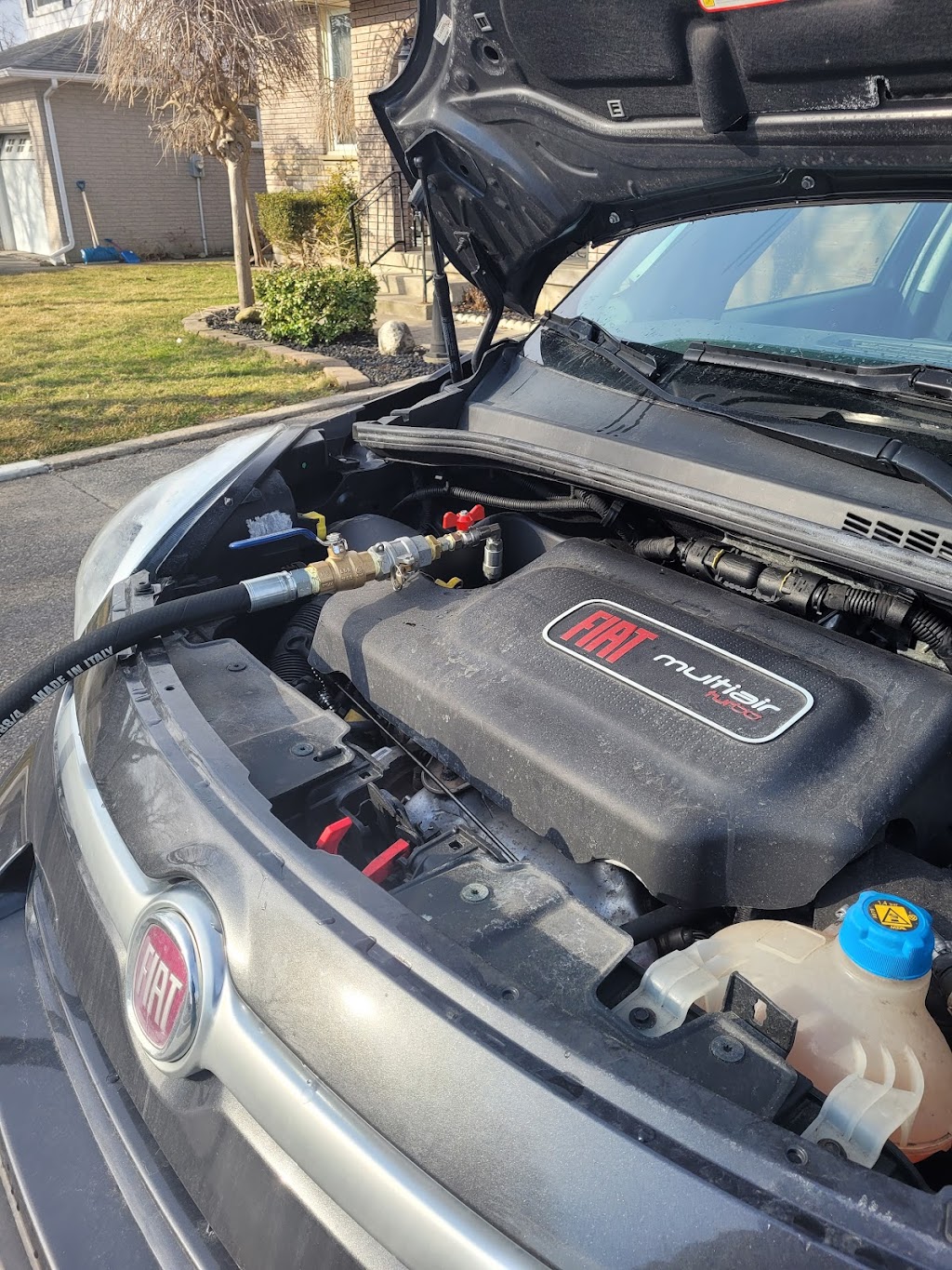 Go Oil Brantford | Bisset Ave, Brantford, ON N3T 0H3, Canada | Phone: (289) 456-7212