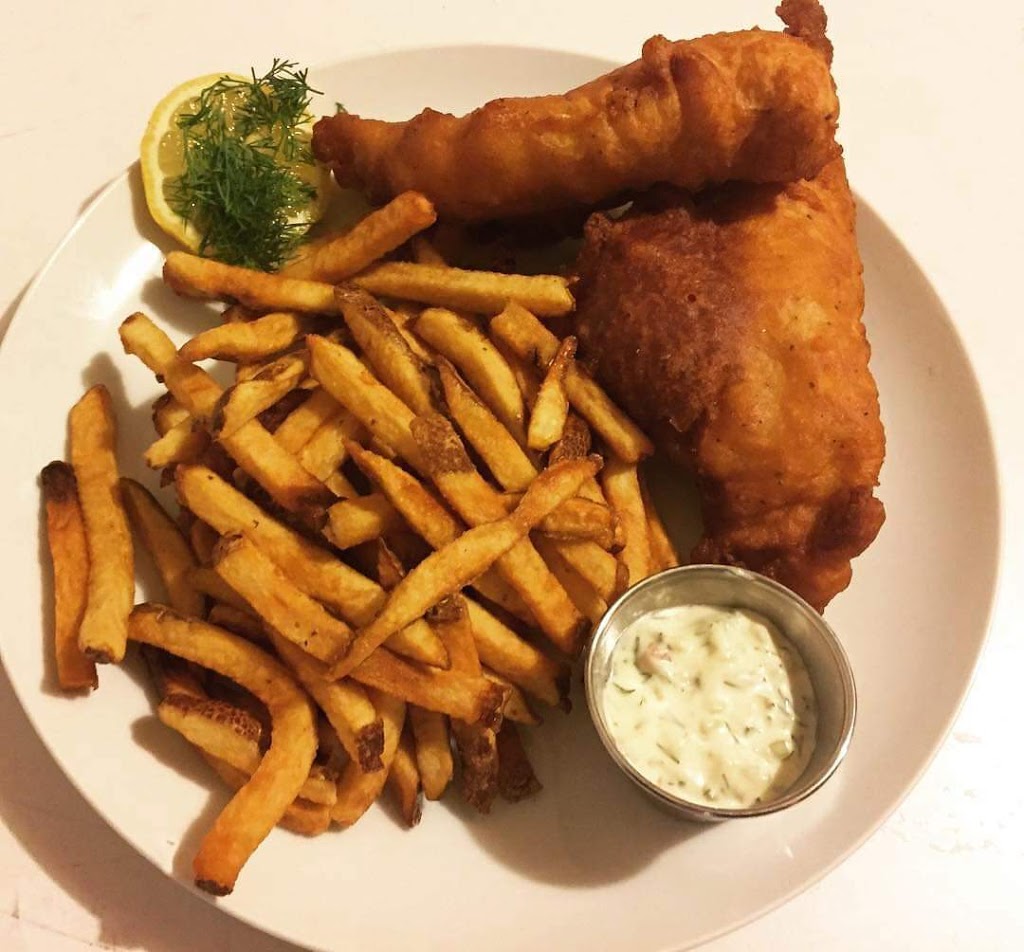 Heartwood Restaurant | 39280 Combermere Rd, Combermere, ON K0J 1L0, Canada | Phone: (613) 756-9169