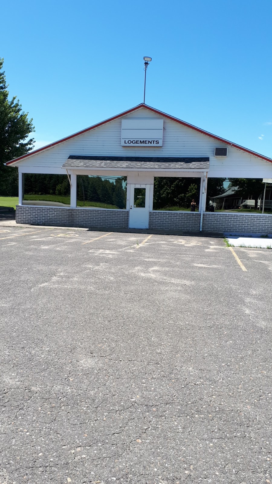 Coiffure par Excellence | 247 Rue de leglise, Roxton Falls, QC J0H 1E0, Canada | Phone: (450) 204-7581