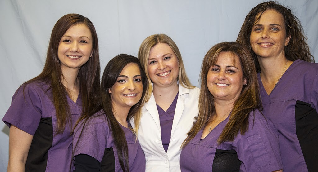 Rossland Animal Hospital | 575 Thornton Rd N, Oshawa, ON L1J 8L5, Canada | Phone: (905) 240-1119