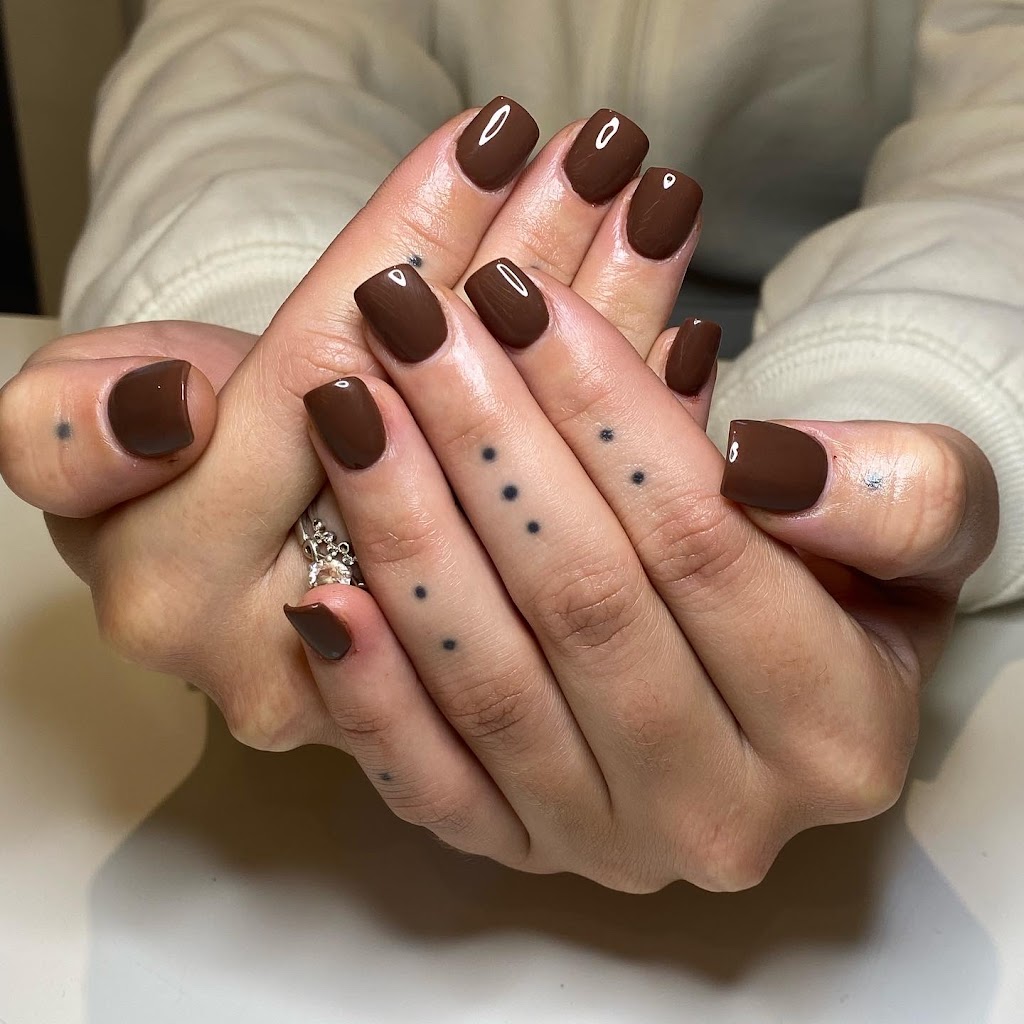 Nails with Lo | 41340 Government Rd, Brackendale, BC V0N 1H0, Canada | Phone: (604) 849-1682