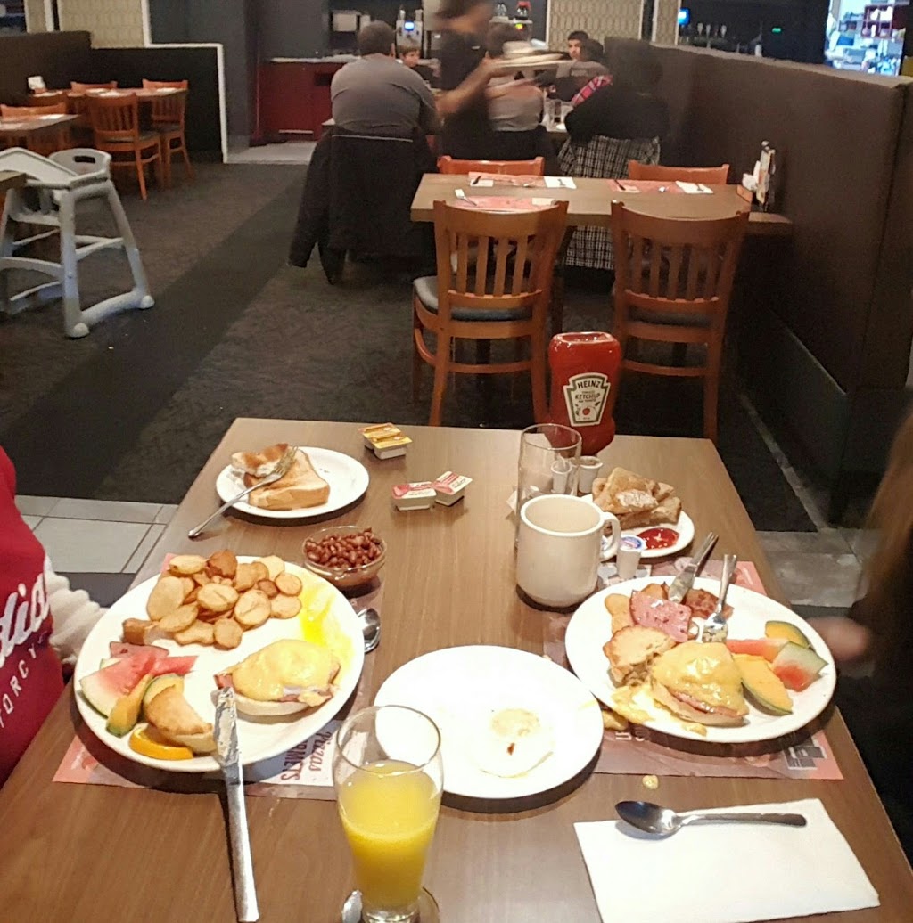 Restaurant Normandin | 1243 Rue Charles Albanel, Québec, QC G1X 4Y5, Canada | Phone: (418) 877-7790