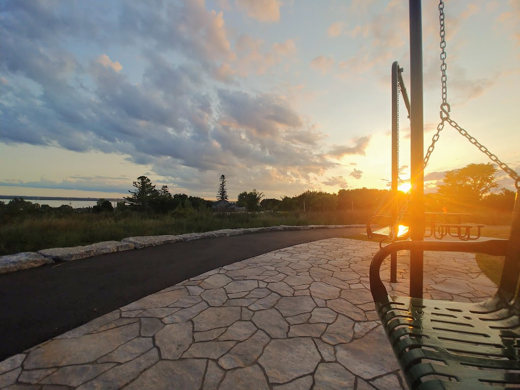 Parc de la Fabrique | 180 Rue de la Fabrique, Gatineau, QC J9J 2Y6, Canada | Phone: (819) 246-2828
