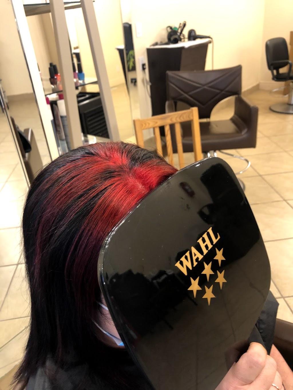 The Edge Beauty Bar | 70 Ottawa St N, Hamilton, ON L8H 3Z1, Canada | Phone: (289) 389-5959