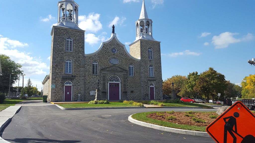 Presbytère Saint Joachim de Chateauguay | 1 Boulevard DYouville, Châteauguay, QC J6K 1E9, Canada | Phone: (450) 692-8241