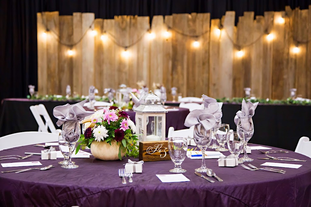 Devine Wedding Design | 102 Wimpole St, Mitchell, ON N0K 1N0, Canada | Phone: (519) 348-4191