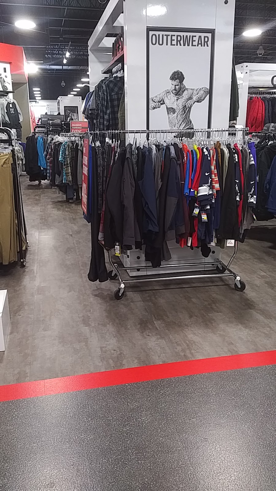 Sport Chek Conestoga Mall | 550 King St N, Waterloo, ON N2L 5W6, Canada | Phone: (519) 886-6336