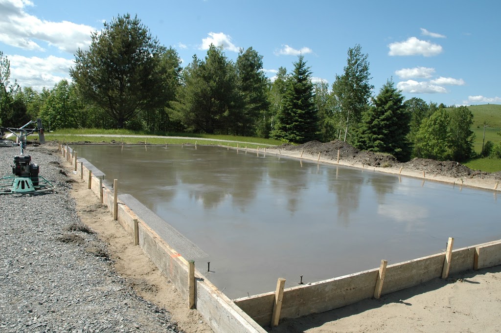 Béton Expert Pascal Corriveau | 303 Rue Roussin Vigneux, Windsor, QC J1S 3C2, Canada | Phone: (819) 574-4696