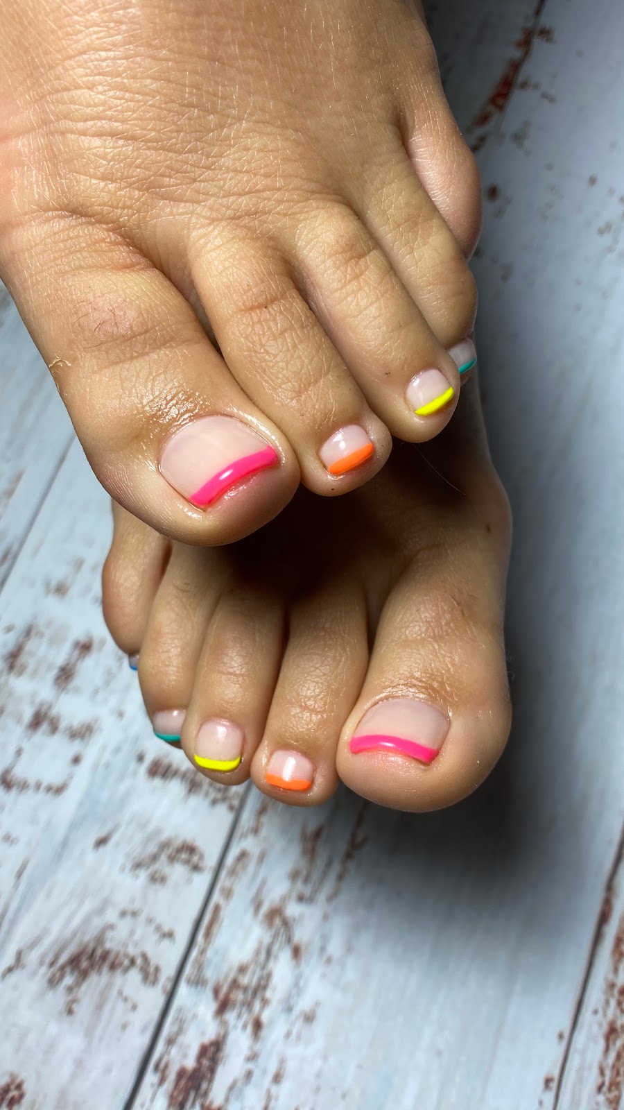 Lash n Nail Room Barrie | Manicure | Pedicure | Lash Extensions  | 75 Prince William Way Unit 53, Barrie, ON L4N 7P5, Canada | Phone: (647) 633-5433