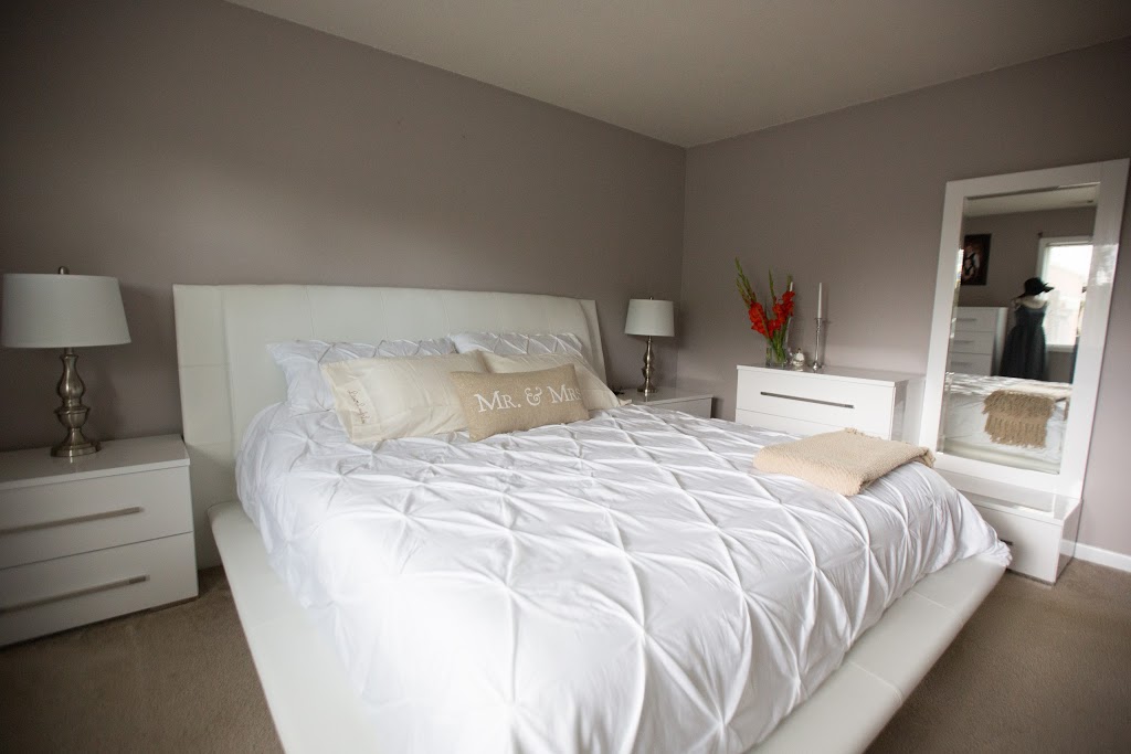 Colonie Apartments | 1 Durham Dr Apt B, Buffalo, NY 14228, USA | Phone: (716) 217-2441