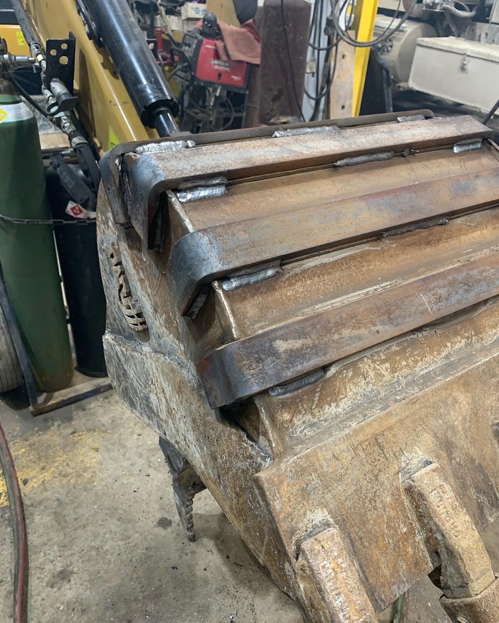 Codys Custom Welding | 2912 15 Line, Township Of Selwyn, ON K0L 2H0, Canada | Phone: (705) 933-4463