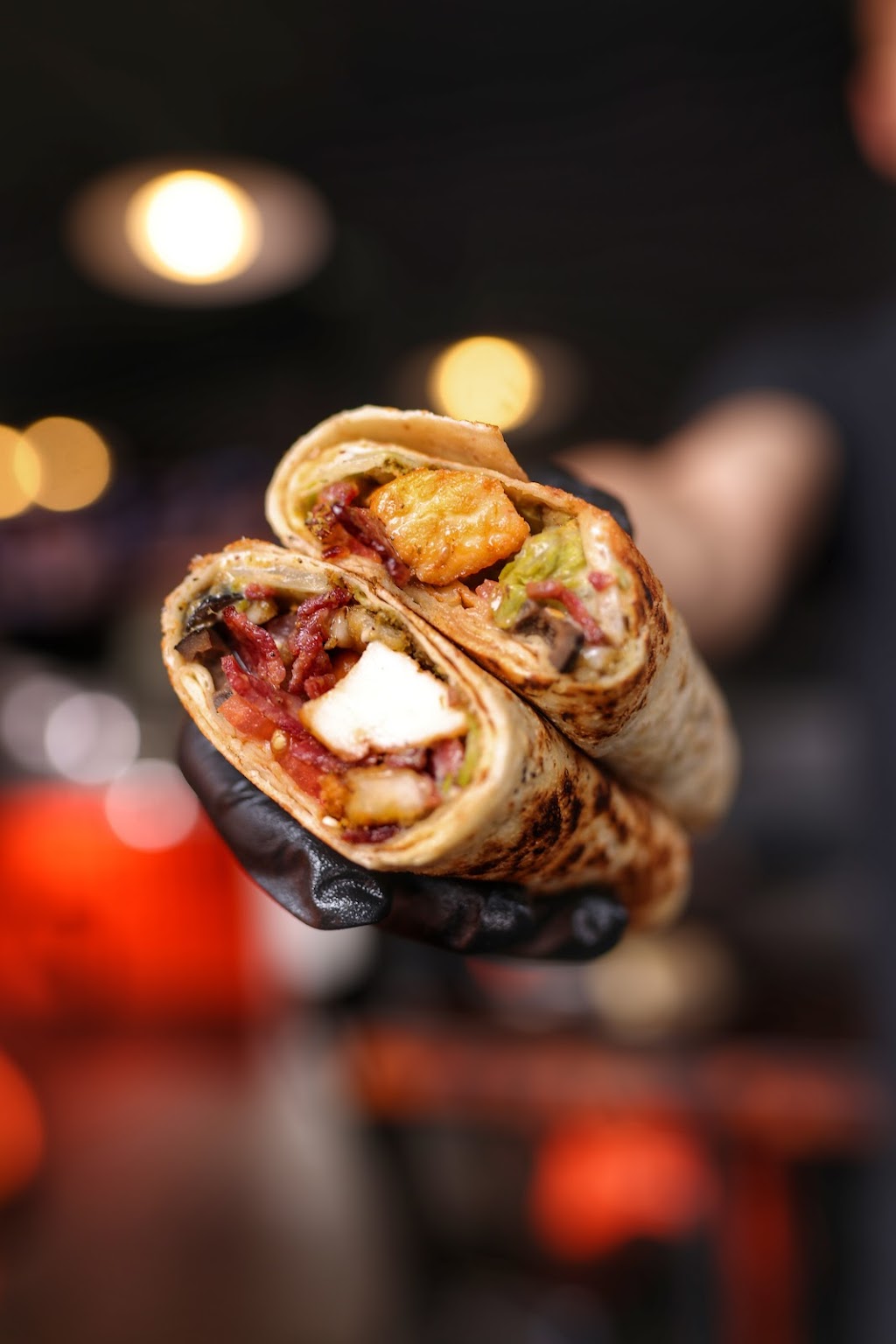 Shelbys Shawarma - West 5 | 1876 Oxford St W Building 3, Unit 1, London, ON N6K 0J8, Canada | Phone: (519) 432-2569