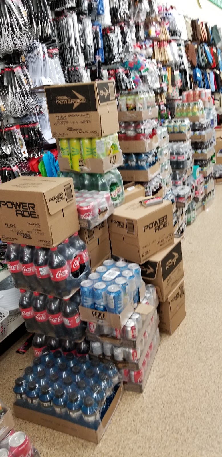 Dollar Tree | 18126 Yonge St Unit #5, East Gwillimbury, ON L9N 0J3, Canada | Phone: (905) 836-0602