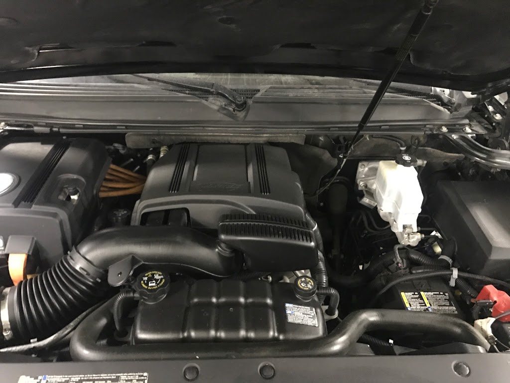 Magic Touch Mobile Detailing | 4603 Bank St Unit E, Gloucester, ON K1T 3W6, Canada | Phone: (613) 203-5434