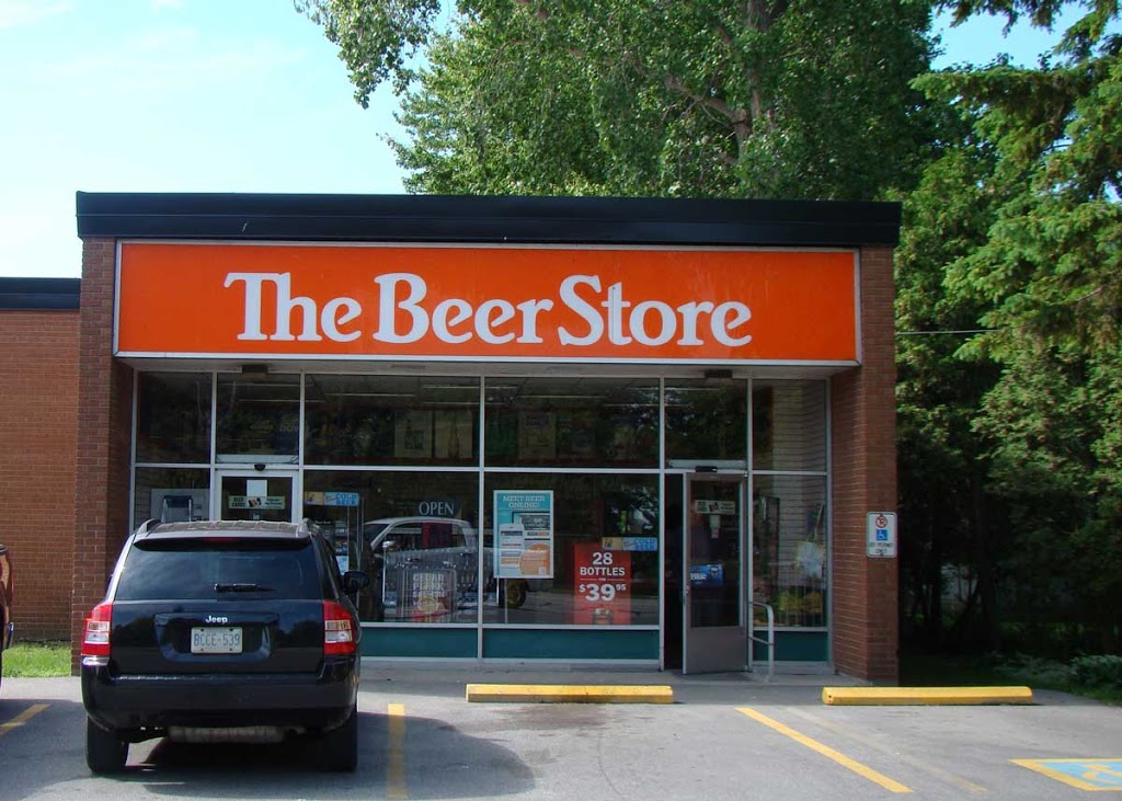 Beer Store 3267 | 251 Main St W, Kingsville, ON N9Y 1H8, Canada | Phone: (519) 733-2111