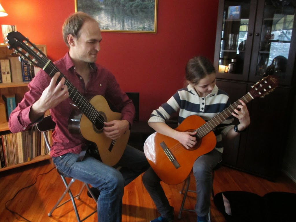 Guitare Évasion | 9647 Rue de Lille, Montréal, QC H2B 2P6, Canada | Phone: (514) 266-4335