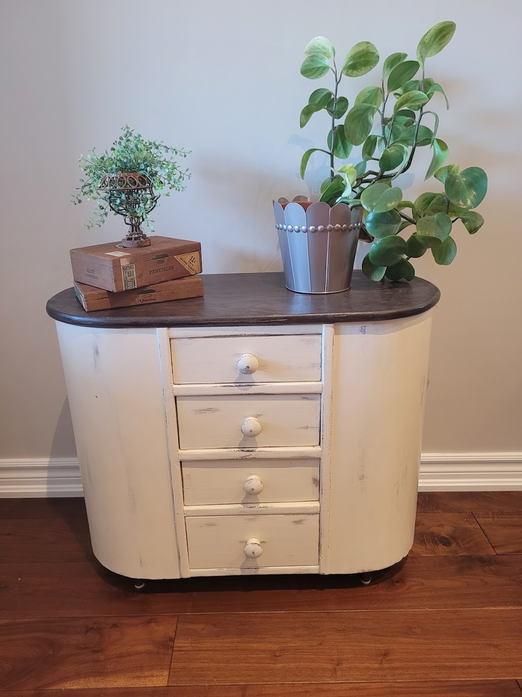 Karen Mackenzie Designs | 63 Lam Blvd, Waterford, ON N0E 1Y0, Canada | Phone: (226) 448-8688
