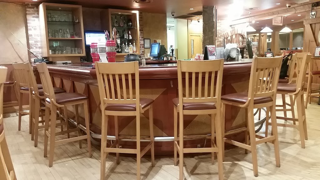 Swiss Chalet Rotisserie & Grill | 36 Young St, Alliston, ON L9R 1P8, Canada | Phone: (705) 434-9990
