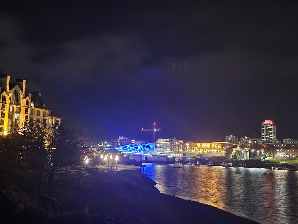 Songhees Point (p’álәc’әs) | 50 Songhees Rd, Victoria, BC V9A 7J4, Canada | Phone: (250) 360-1253