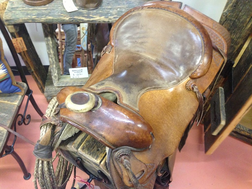 Durango Trail Rustic Furniture | 7 Balsam Ave, Bragg Creek, AB T0L 0K0, Canada | Phone: (403) 949-3266