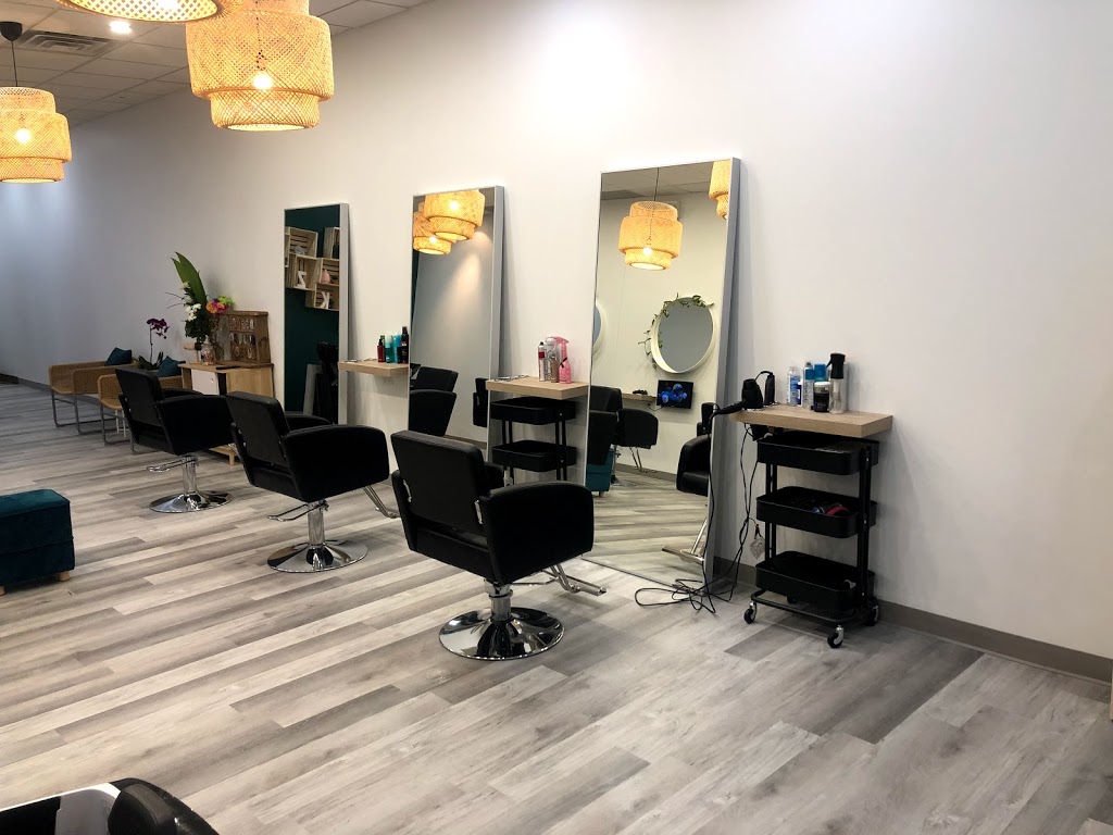 Coiffure La Belle Et La Bête KZ | 1135 Rang Saint-François, Terrebonne, QC J6Y 0C7, Canada | Phone: (450) 818-1105
