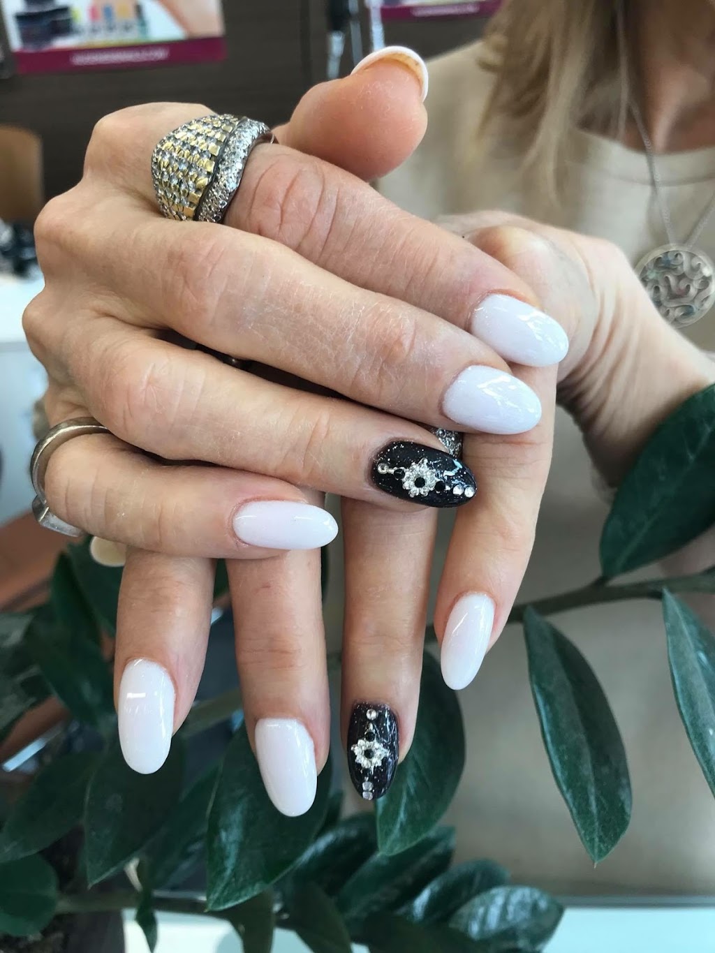 Nuvo Nails - Esther Shiner Blvd | 78 Esther Shiner Blvd, North York, ON M2K 2X9, Canada | Phone: (647) 748-8668