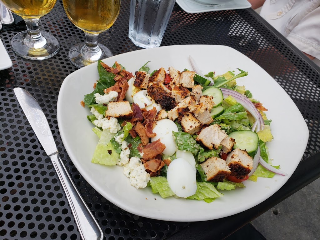 Tin Cup Sports Grill | 1831 Walkers Line, Burlington, ON L7M 0H6, Canada | Phone: (905) 315-7727