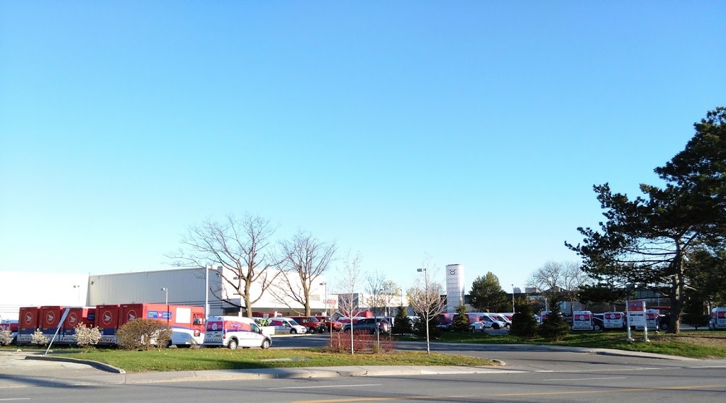 Canada Post | 70 Wynford Dr, North York, ON M3C 2E0, Canada