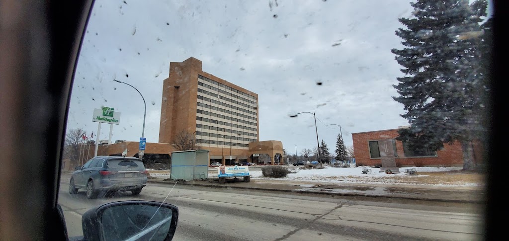 RBC Royal Bank | 1300 Pembina Hwy, Winnipeg, MB R3T 2B4, Canada | Phone: (204) 988-6410
