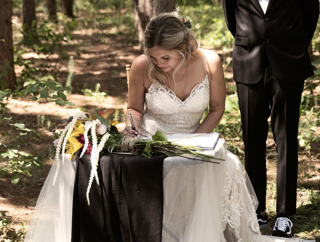 PondaRosa Elopements | 8824 Slater St, Cobourg, ON K9A 0V2, Canada | Phone: (705) 868-7969