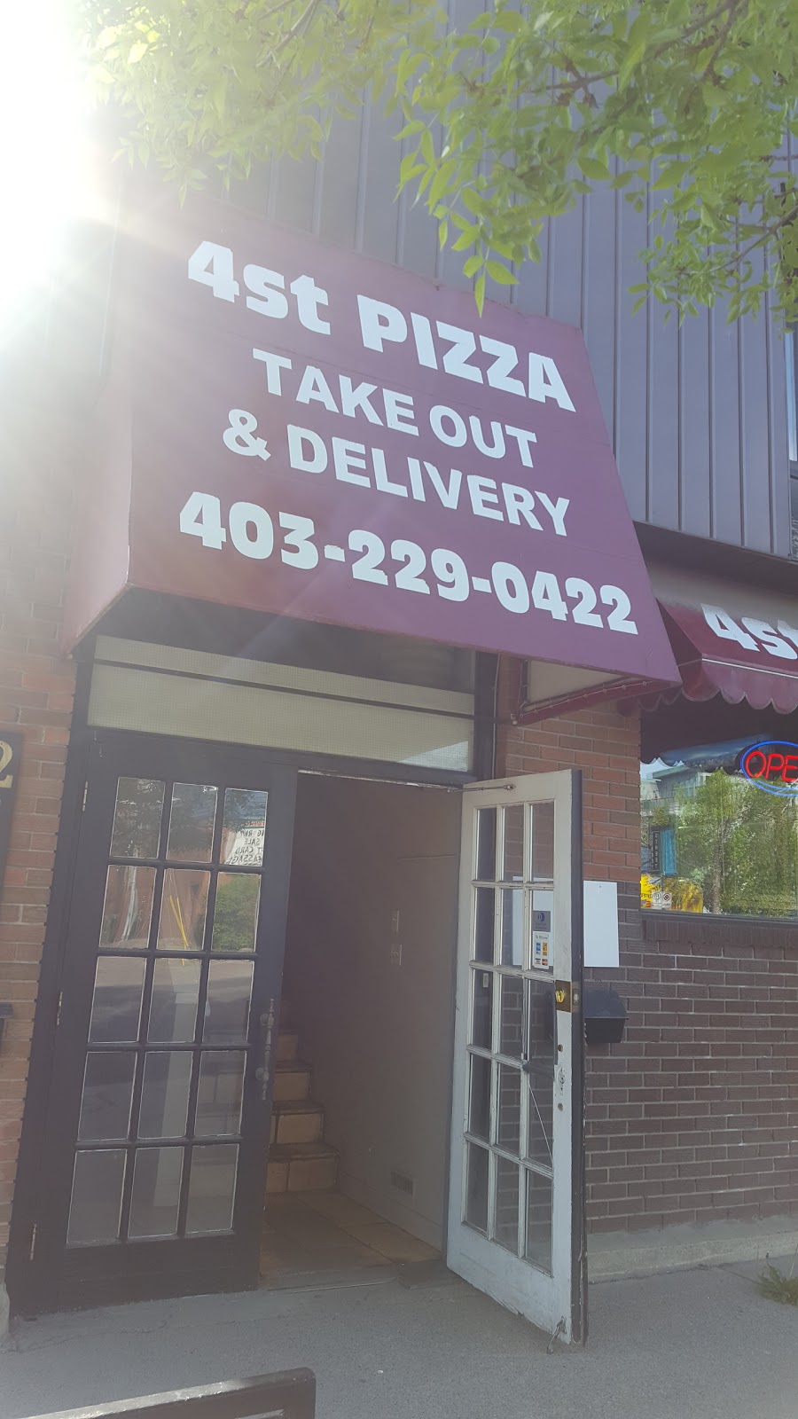 Fourth Street Pizza | 2107 4 St SW, Calgary, AB T2S 1W8, Canada | Phone: (403) 229-0422