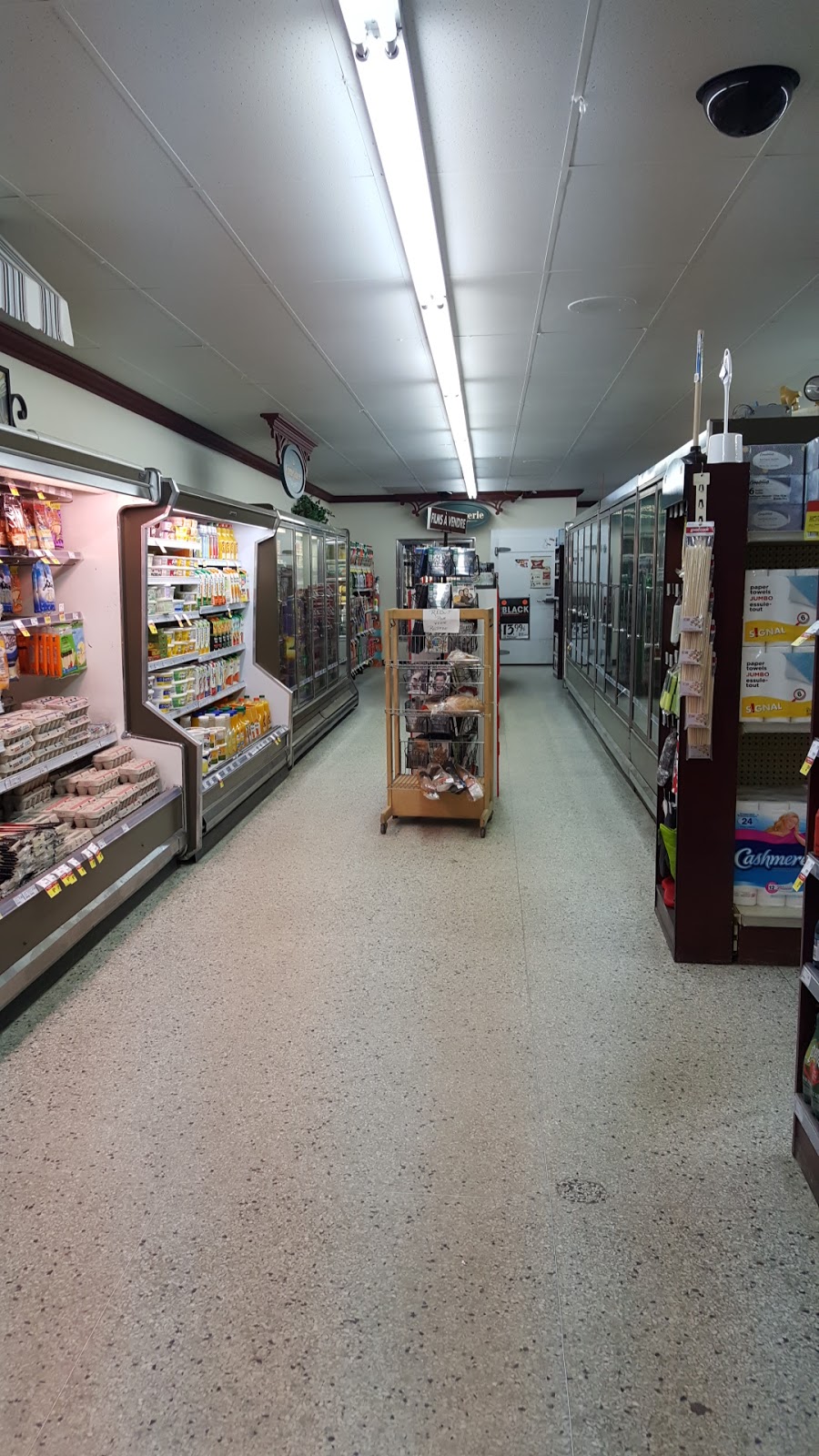 Marché Tradition Croisetière inc. | 2000 Rue Bonin, Saint-Barthélemy, QC J0K 1X0, Canada | Phone: (450) 885-3585