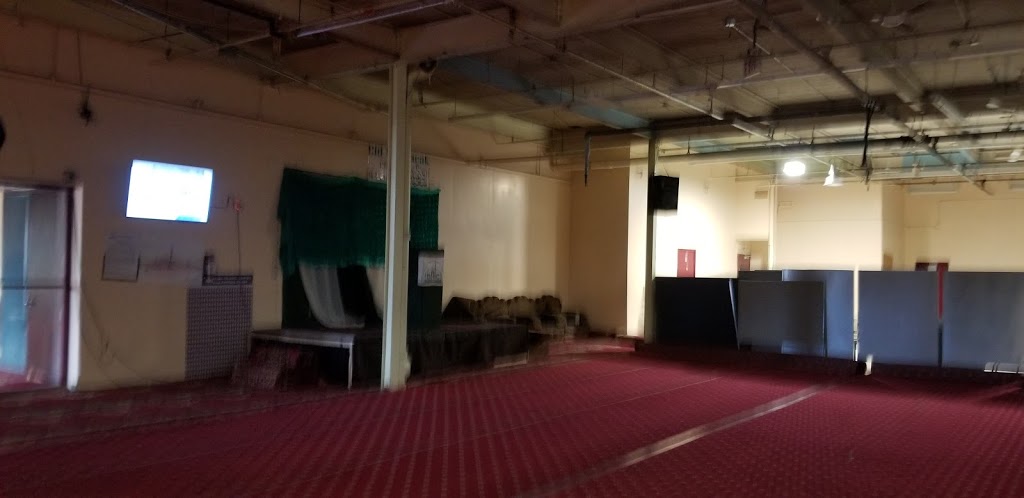 Darul-Hijra Islamic Centre | 2050 Kipling Ave, Etobicoke, ON M9W 4J9, Canada | Phone: (416) 747-9991
