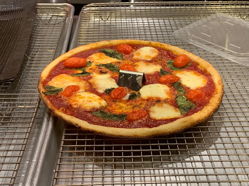 Blaze Pizza | 701 Park Royal N, West Vancouver, BC V7T 1H9, Canada | Phone: (604) 800-5329